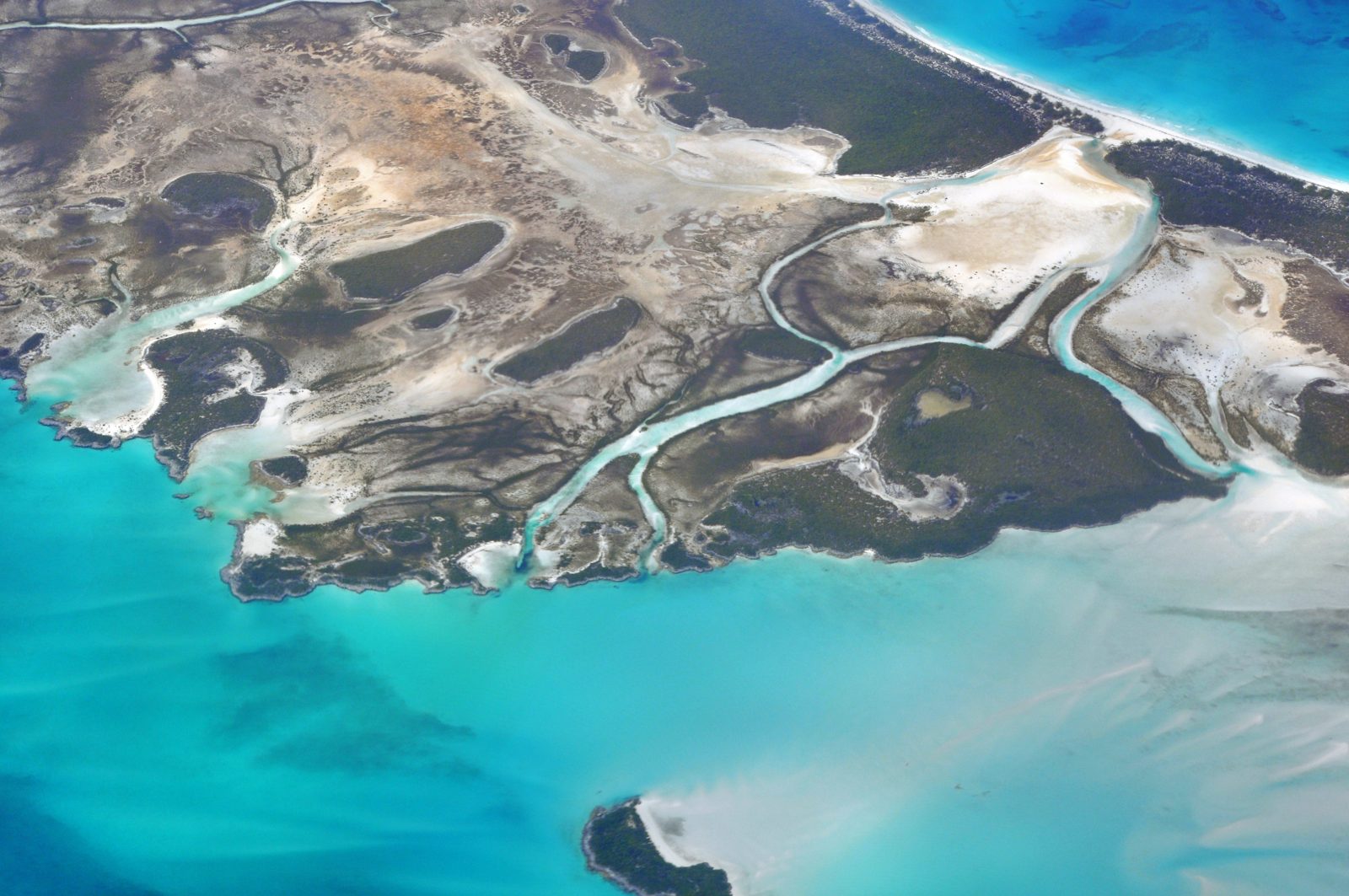 Aerial view of Shroud Cay's turquoise channels in the Exuma Cays Land and Sea Park